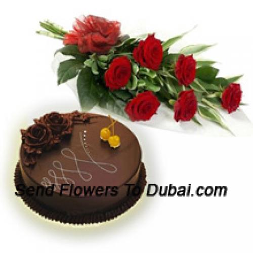 6 Beautiful Roses 1/2 Kg Chocolate Cake