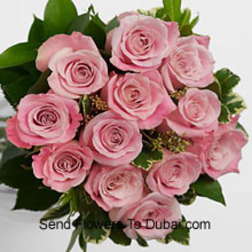 12 Cute Pink Roses